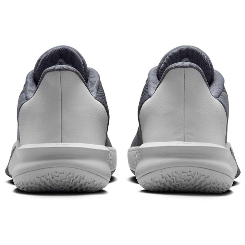 Nike Precision 7
